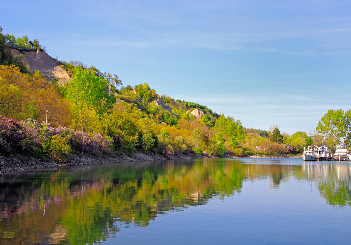 Scarborough Bluffs in spring