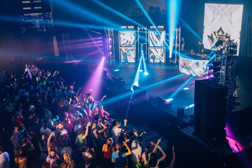 Crowd at Humber College Frosh