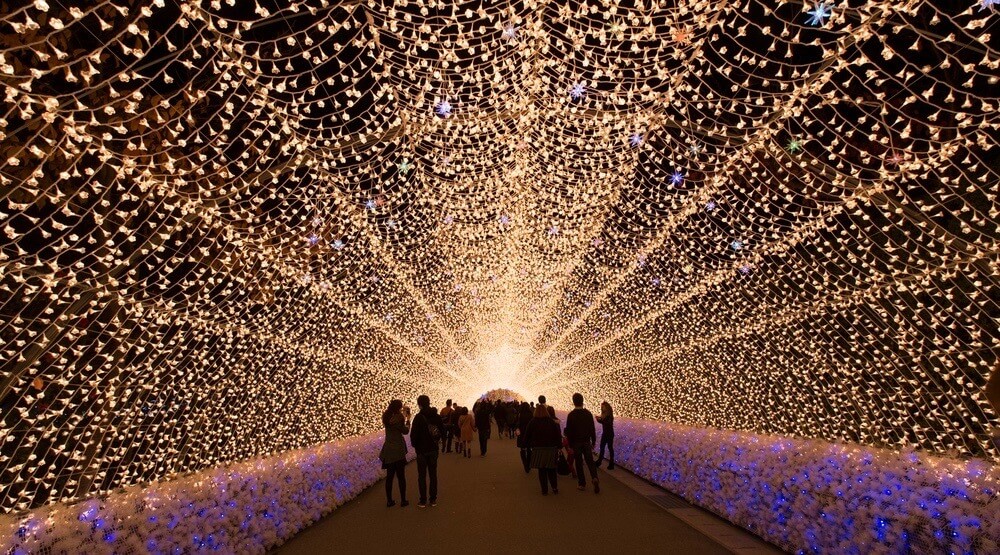 Toronto light festival tunnel